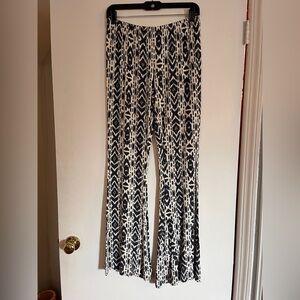 VOLCOM Women's‎ Stretchy Flare Beachnik Casual Pants Size M